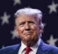 Donald Trump durante declaraciones sobre Ucrania, Francia y América Latina