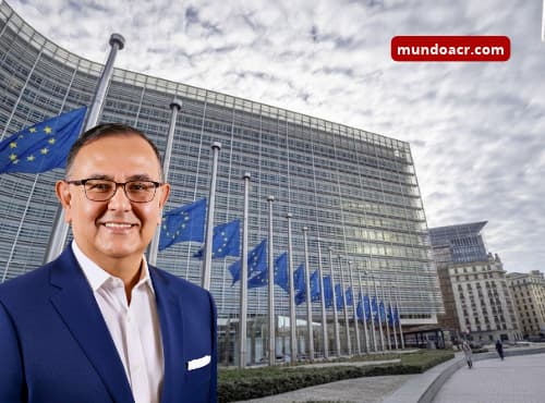 Banderas de la Unión Europea frente a una sede institucional europea.