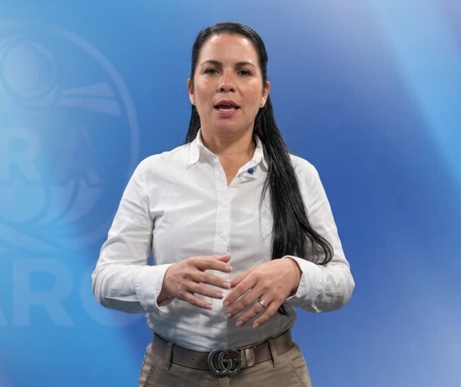 Yorgina Alvarado y Gilberth Díaz, dirigentes enfrentados por la representación del SEC en Costa Rica